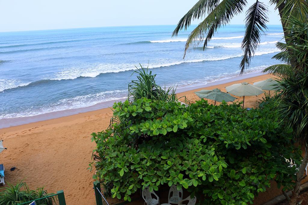 Roy Villa Beach Hotel Kalutara Dış mekan fotoğraf